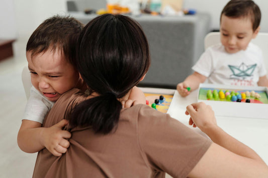 Why does your child cry when you leave the room: Dr. Mahler's Guide to Independence